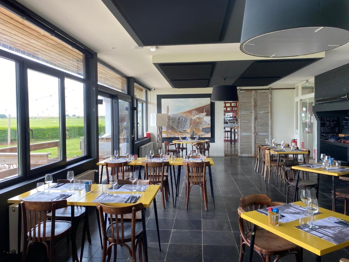 Logis Hotel & Restaurant De L'Aerodrome De La Baie De Somme Buigny-Saint-Maclou Eksteriør billede
